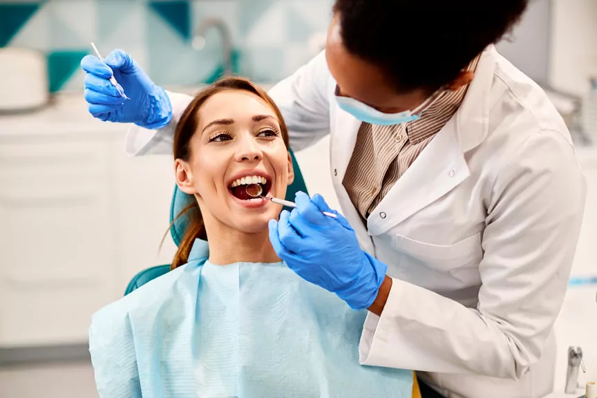 Dentist Performing Dental Checkups In Toronto, ON